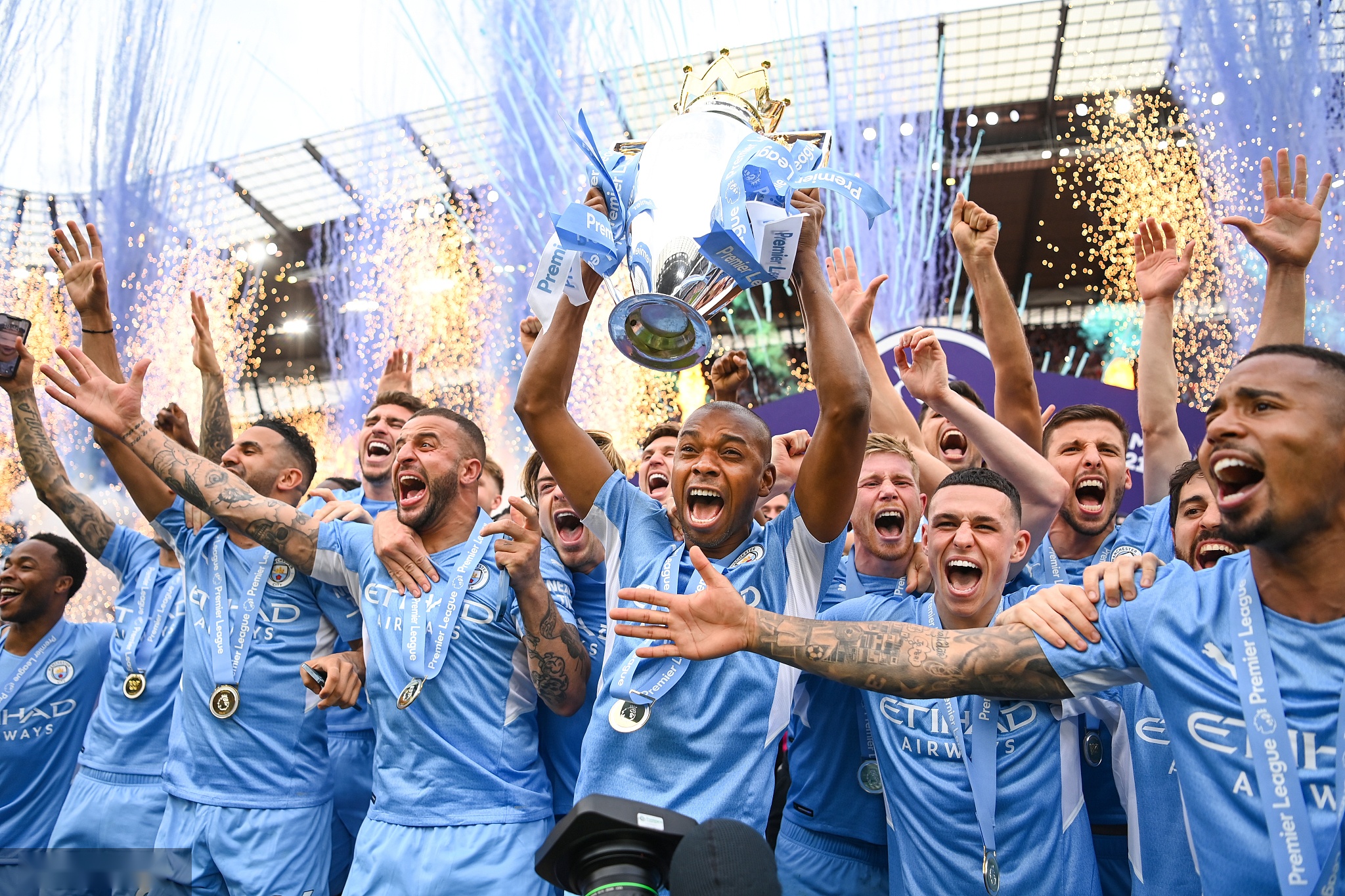 徹底消除的 徹底消除的